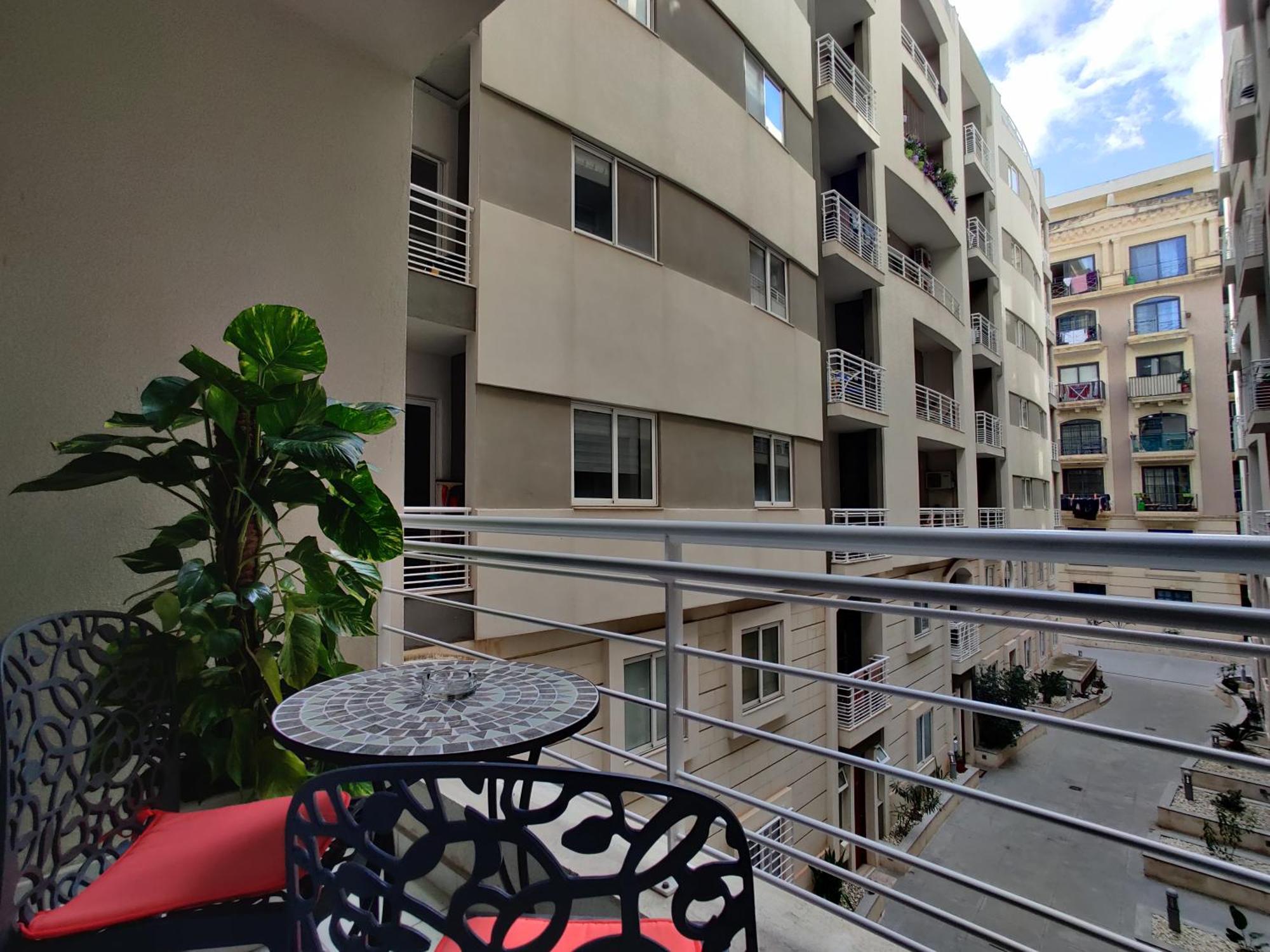 Depiro Point Deluxe - Modern, Designer Apartment 2 Minutes Away From Popular Sliema Seafront Εξωτερικό φωτογραφία