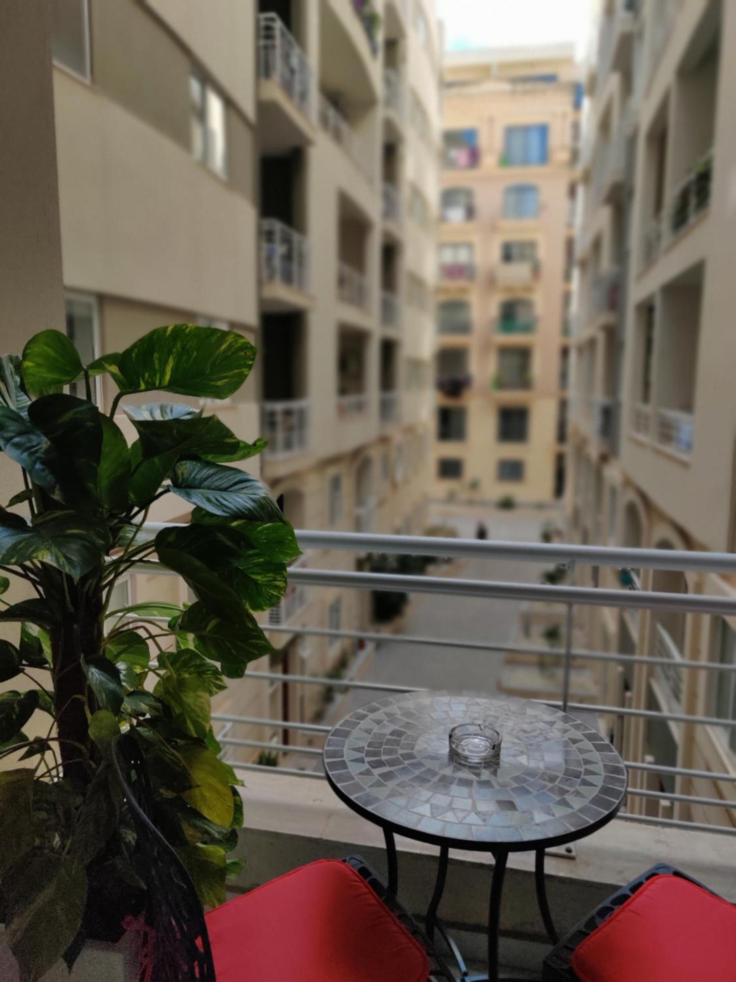 Depiro Point Deluxe - Modern, Designer Apartment 2 Minutes Away From Popular Sliema Seafront Εξωτερικό φωτογραφία