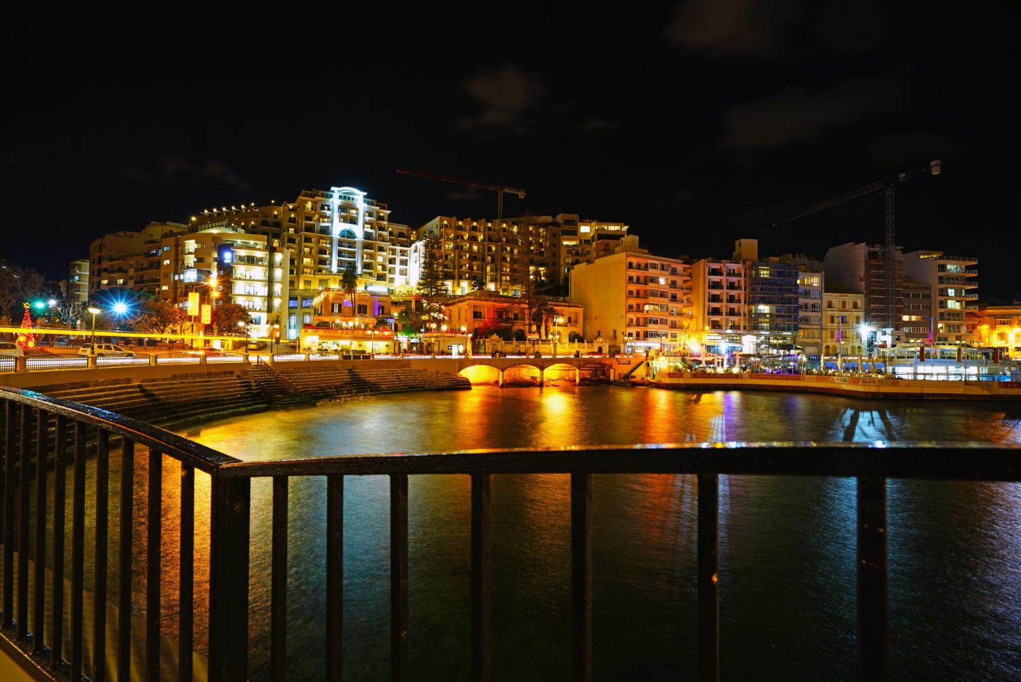 Depiro Point Deluxe - Modern, Designer Apartment 2 Minutes Away From Popular Sliema Seafront Εξωτερικό φωτογραφία
